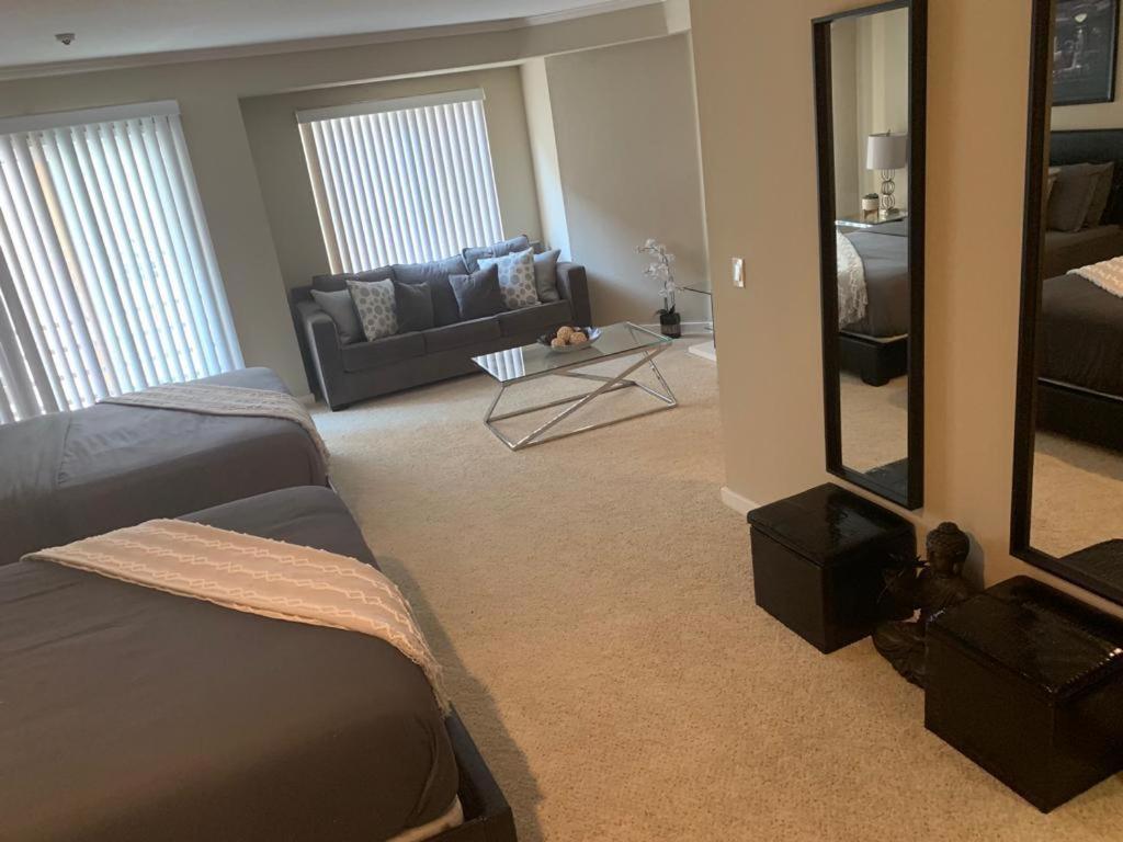 Appartamento Hollywood Loft Spectacular Free Parking